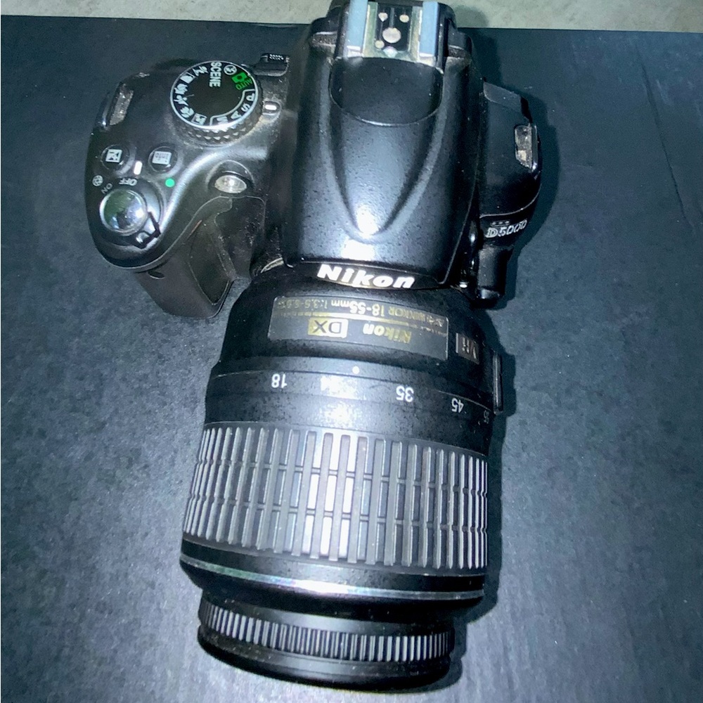 Nikon D5000 DX Digital SLR Camera
